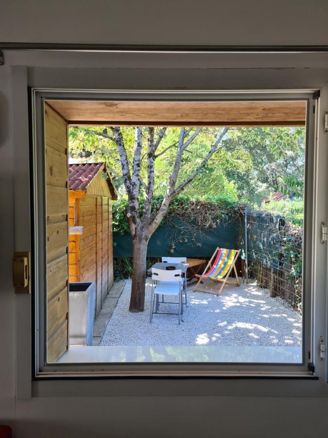 Ferienwohnung Charmant Logement Avec Parking Orvault Exterior foto